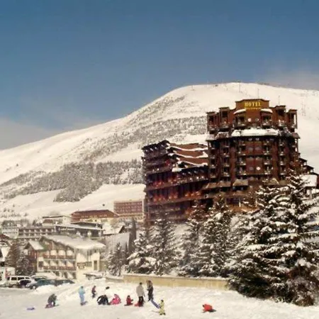 Mme By Eurogroup Le Royal Ours Blanc 3* Alpe d'Huez