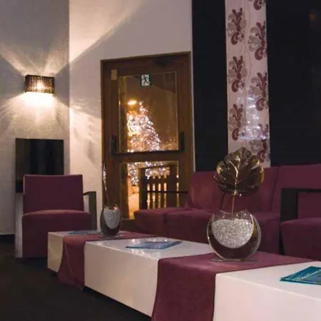 Mme By Eurogroup Le Royal Ours Blanc Hotel 3*